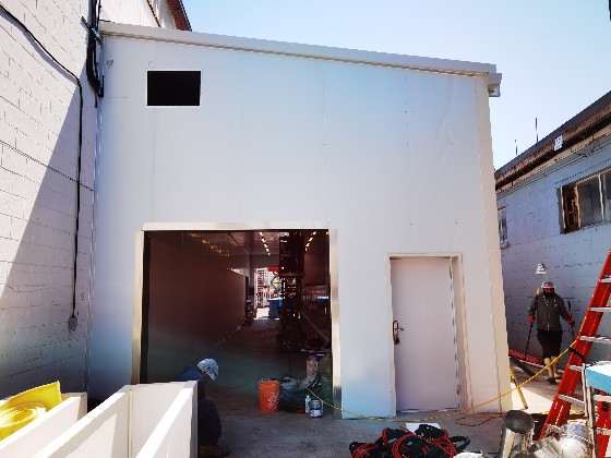 鋼結(jié)構(gòu)倉(cāng)庫(kù)