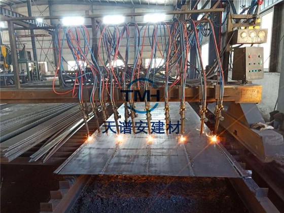 鋼結(jié)構(gòu)加工