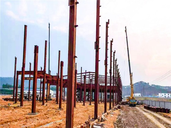 鋼結(jié)構(gòu)廠房